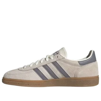 adidas handball spezial bliss trace grey noble maroon 1 330x330 - Adidas Handball Spezial &laquo;Bliss Trace Grey Noble Maroon&raquo;